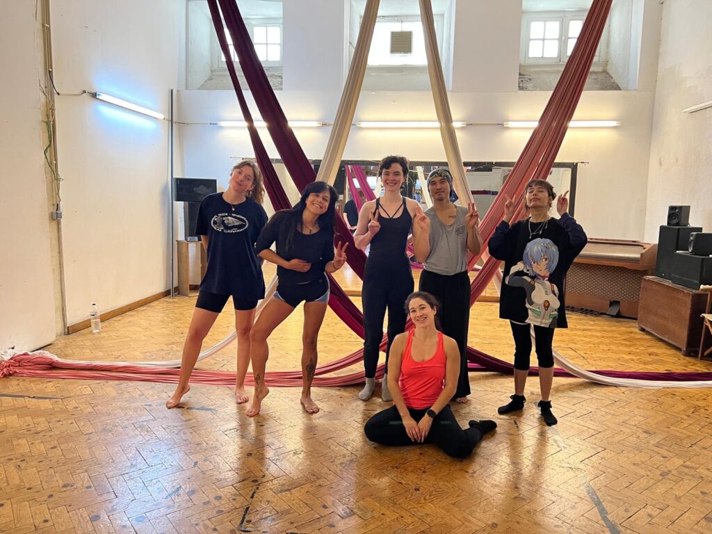 Aerial Silks Classes with Jura